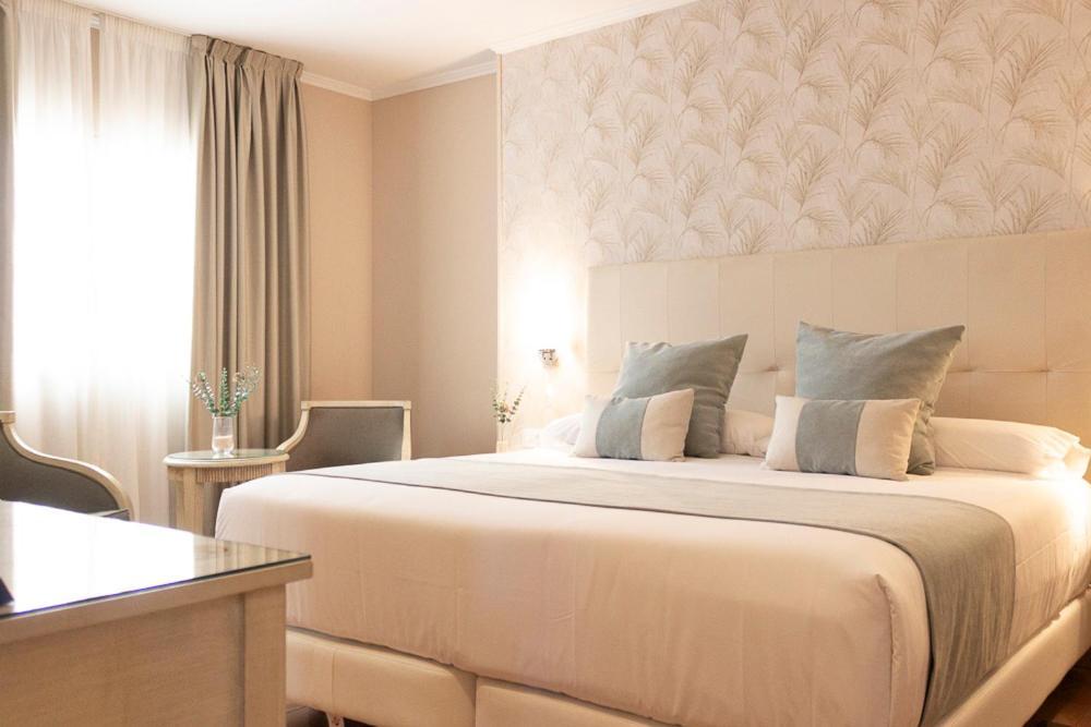 Hotel Alboran Algeciras Zewnętrze zdjęcie
